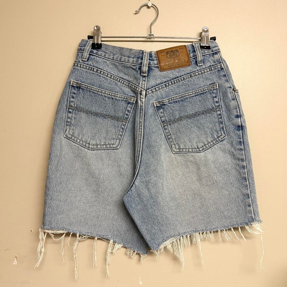Vintage Route 66 Light Wash Denim Cut Off Jean Shorts Womens 7/8 High Rise 90s